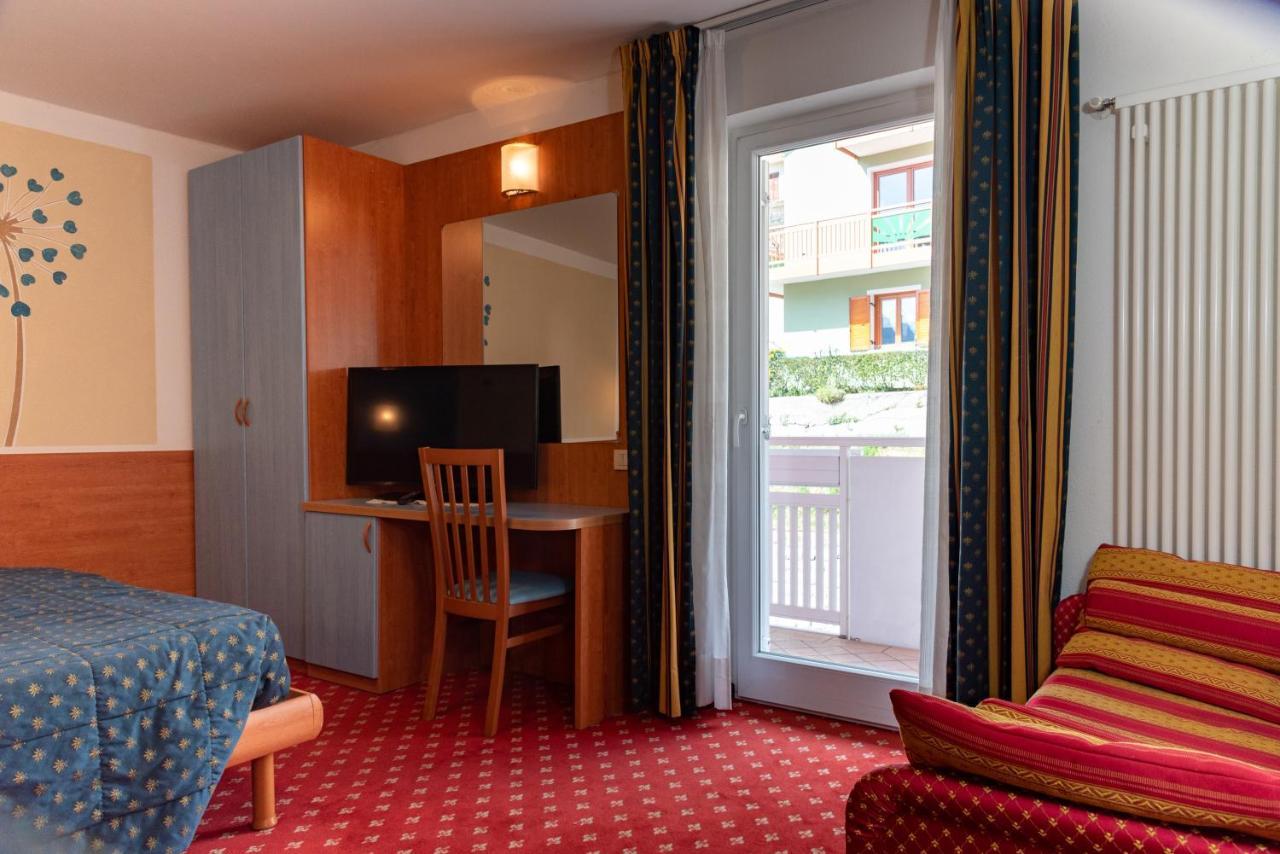 Hotel Londra Slow Living Мольвено Экстерьер фото