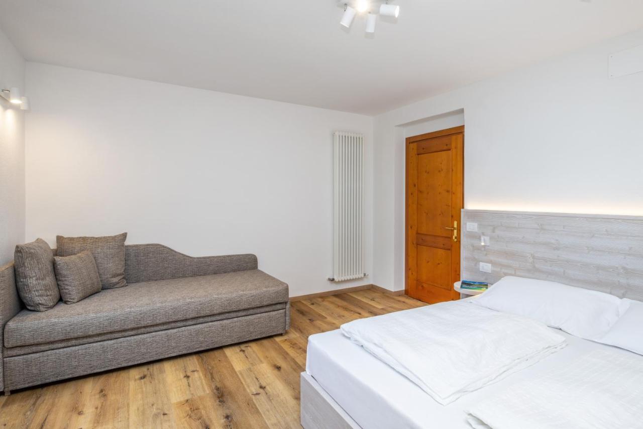 Hotel Londra Slow Living Мольвено Экстерьер фото