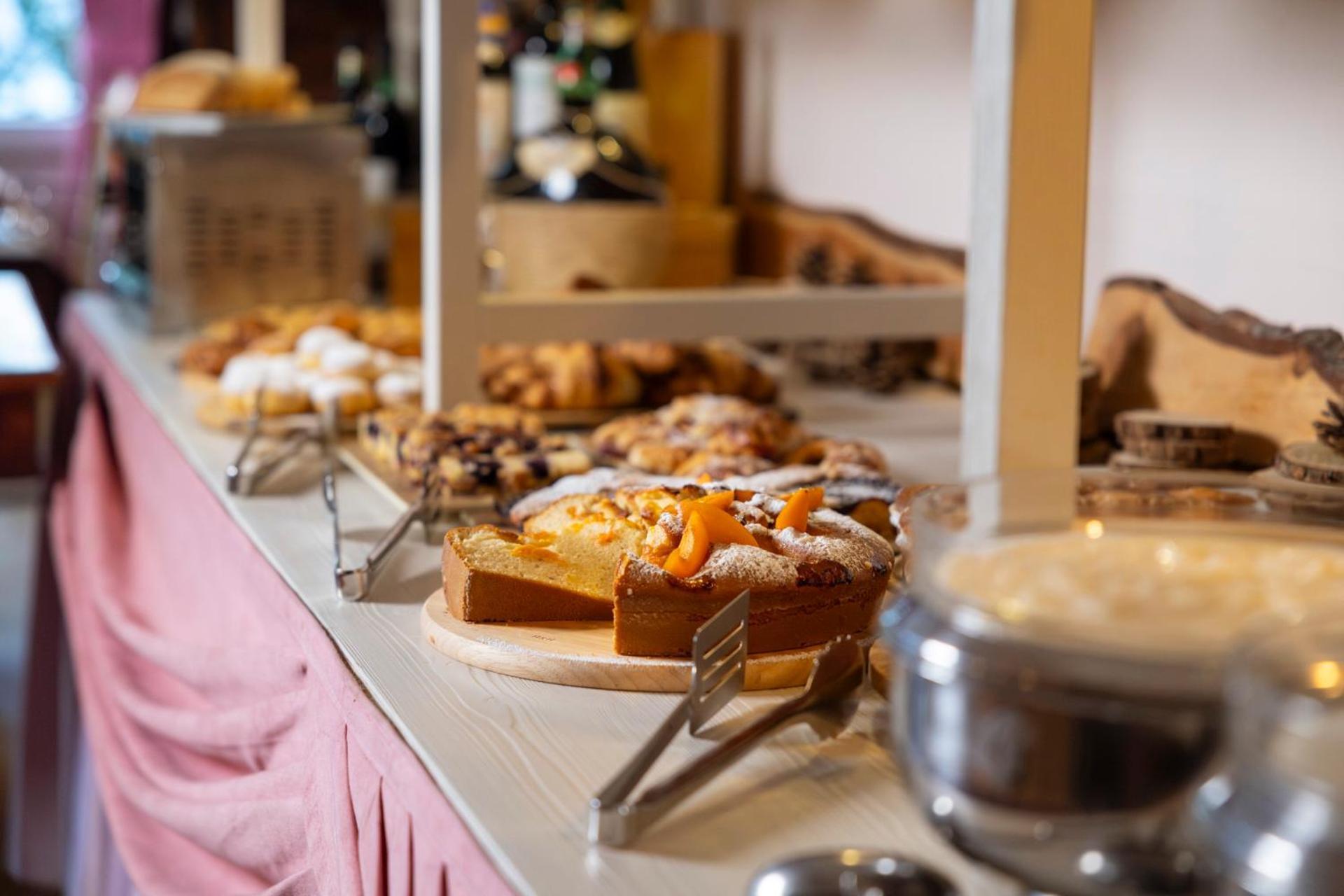 Hotel Londra Slow Living Мольвено Экстерьер фото